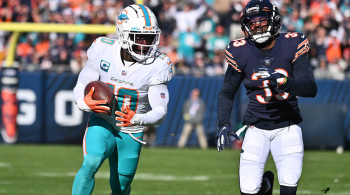 Tyreek Hill was traded from the Chiefs to the Dolphins last year.